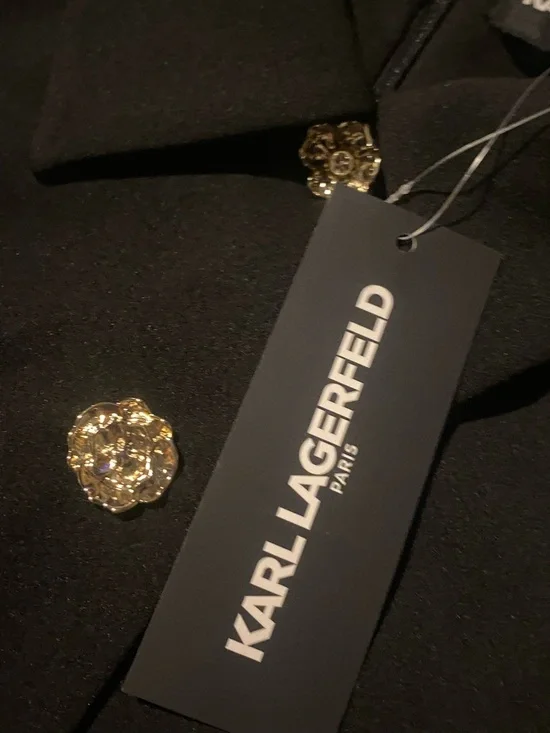 (NWT) KARL LAGERFELD- Black Sleeveless Button-Front Ruffle Hem Mini Dress 🖤 ✨ - Picture 5 of 16